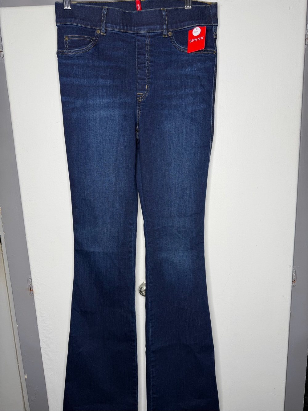 SPANX Flare Jeans Pull On Stretch Midnight Shade Womens Size Medium Tall Pockets